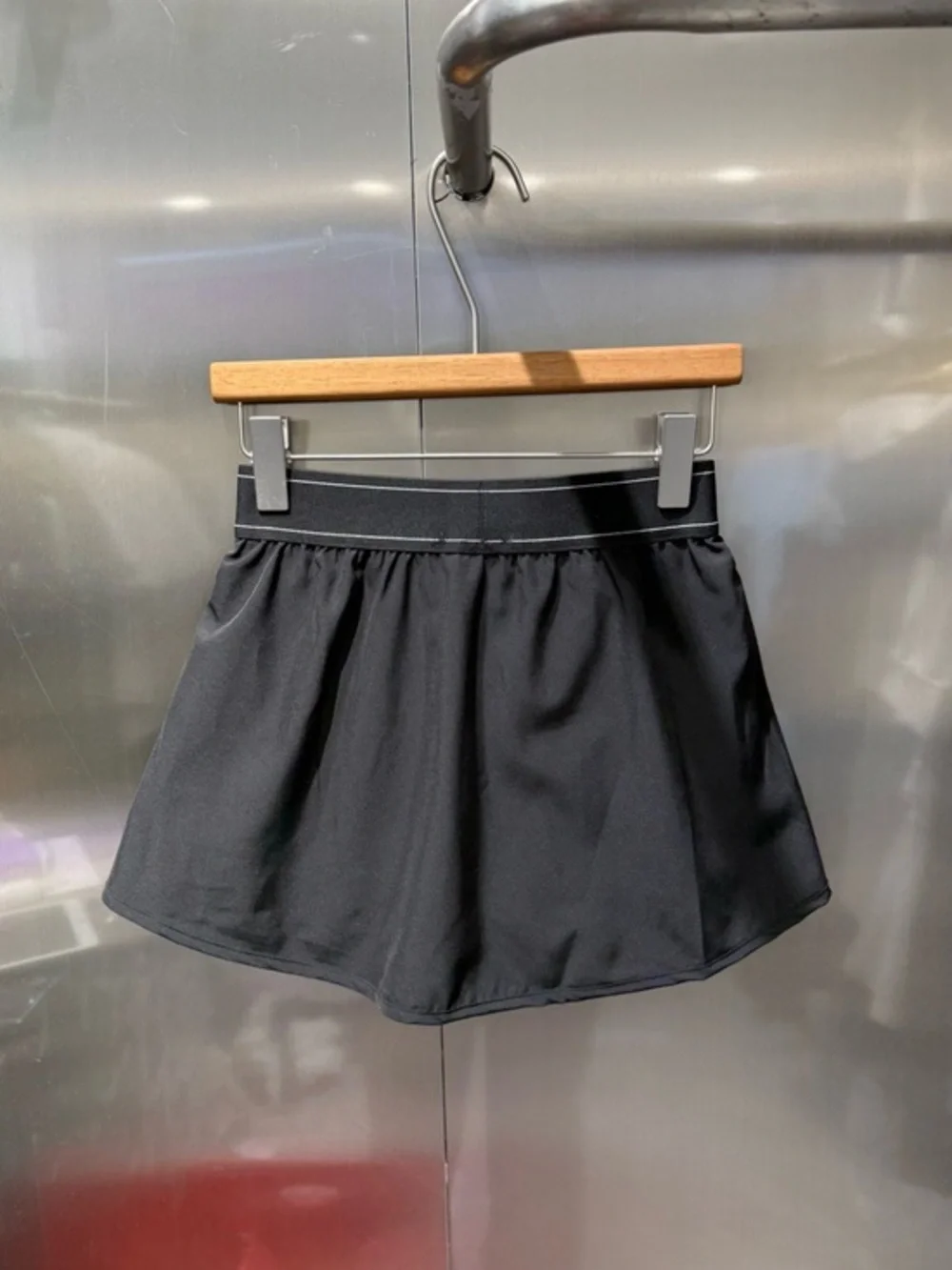 ALO Yoga Black Mini Skirt